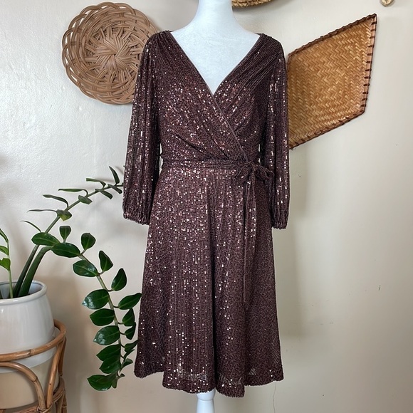 Nwt DKNY Women's Long Sleeve Sequin Surplice Faux Wrap Dress 8 - Picture 1 of 10